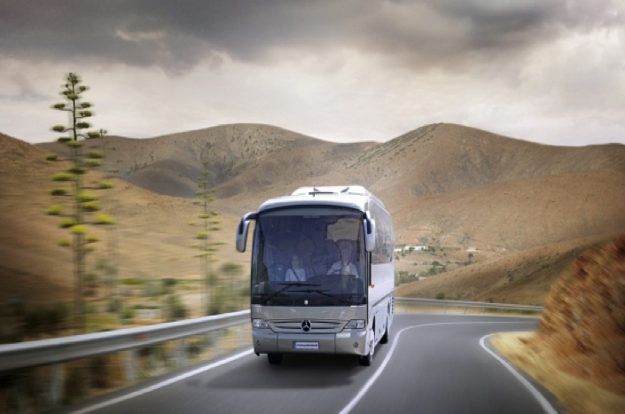 Corporate Chauffeurs - Mercedes Benz Tourino Coach